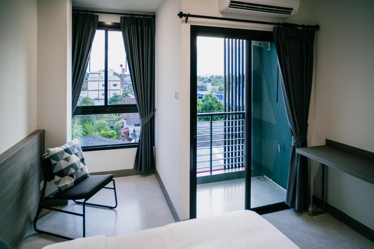 N24 Chonburi Hotell Exteriör bild